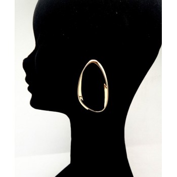 Oval shaped Gold Earrings