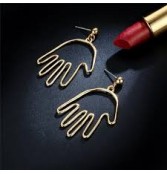  2019 Latest Gold Design Hollow Hand Shape Drop Earrings